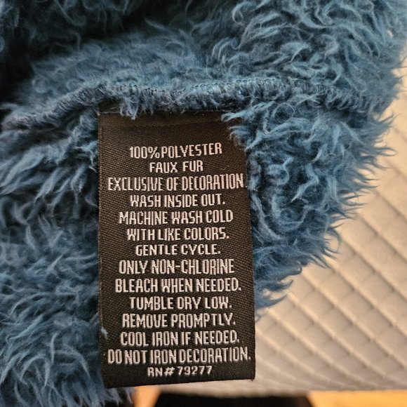 Fila Sport Sherpa Fuzzy Zip Jacket - Picture 10 of 13